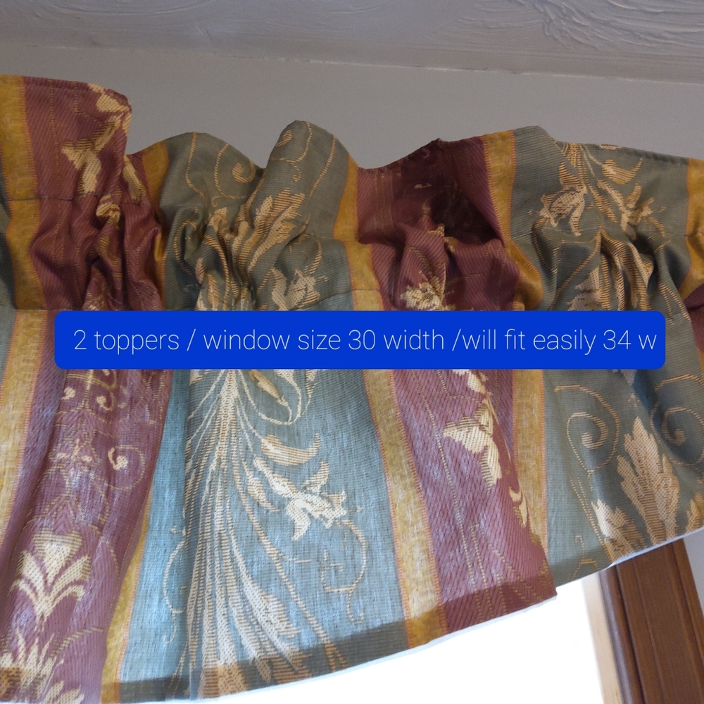 2 window Valances - Picture 2 of 5